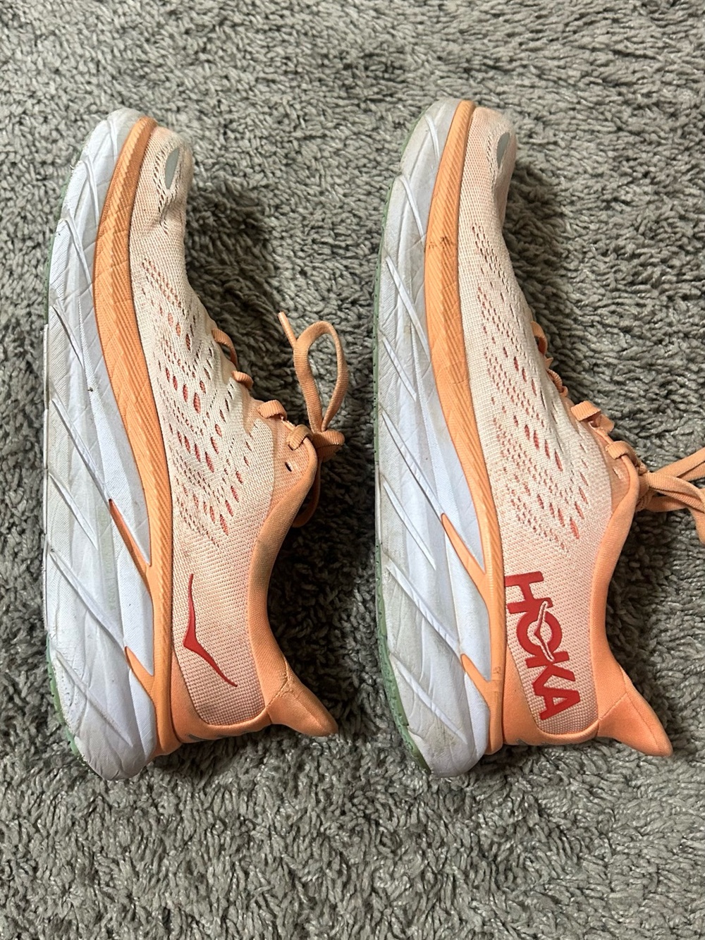 Hoka Clifton 8 Women's Peach/White Running Shoes